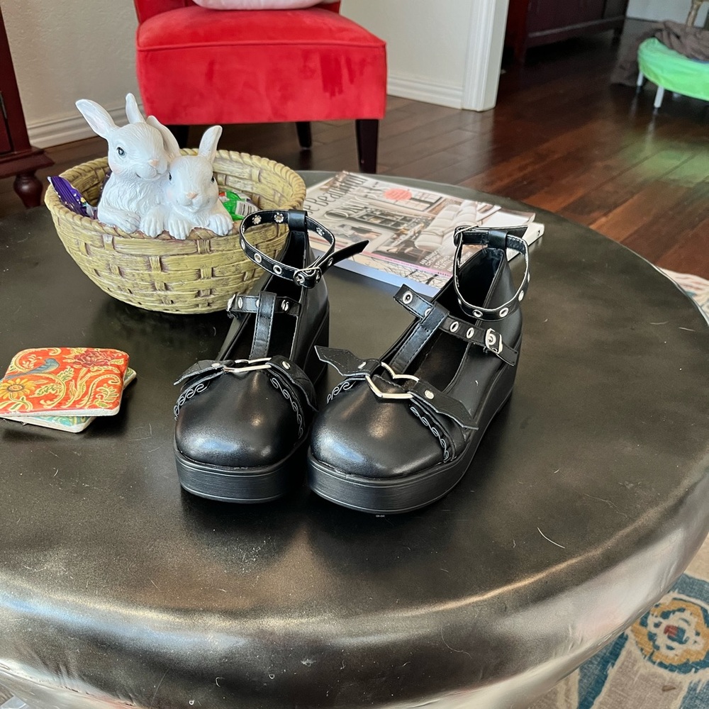 Mary Janes size 7